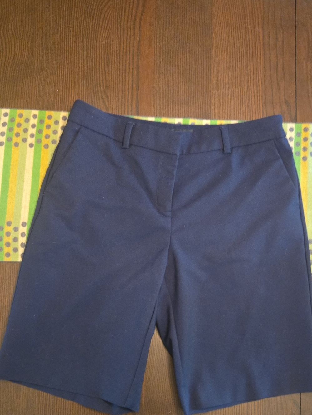 Ellen Tracy Dark Navy Women's Classic Shorts
